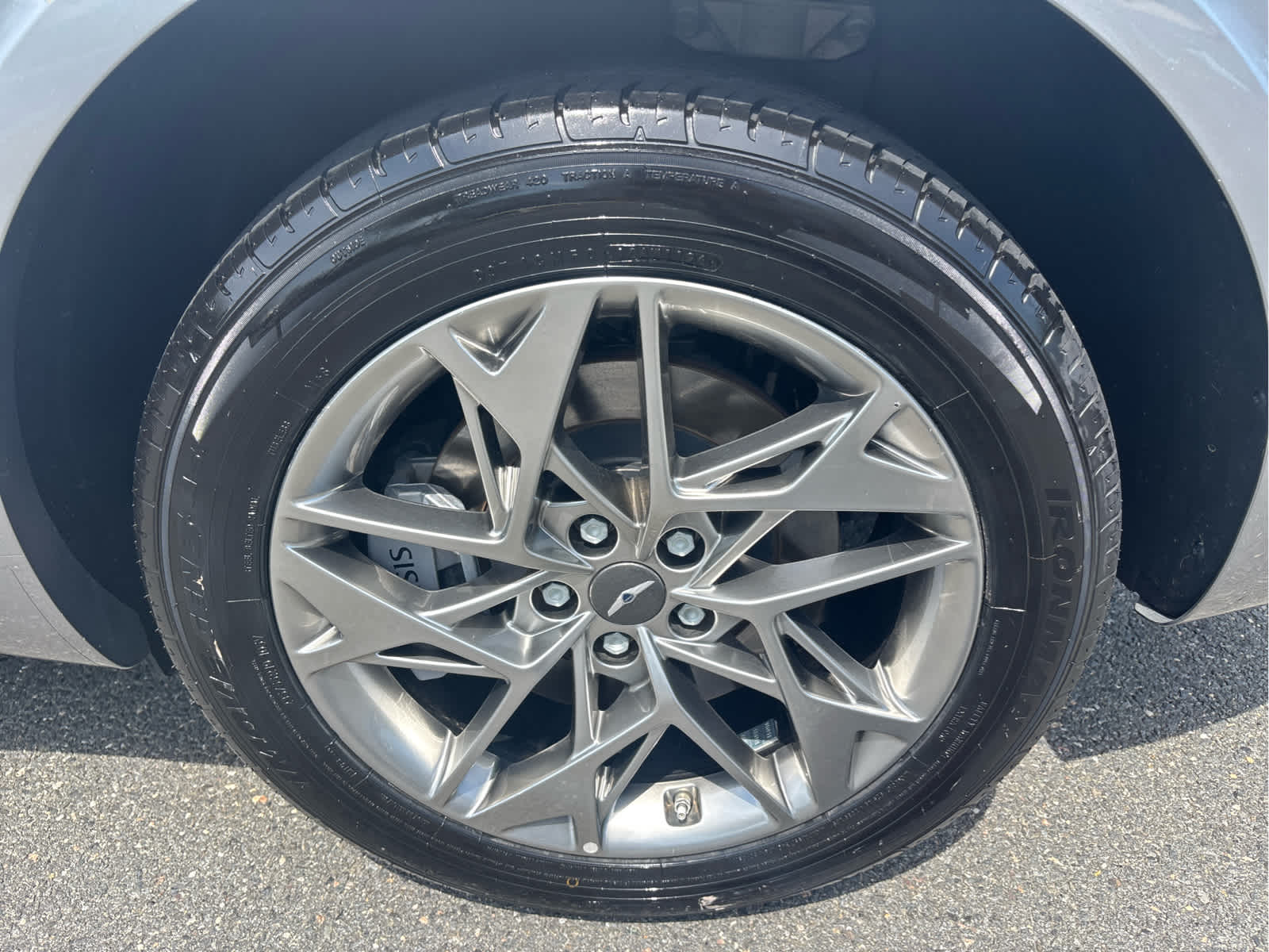 2025 Genesis GV70 2.5T