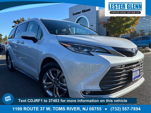 2023 Toyota Sienna Platinum