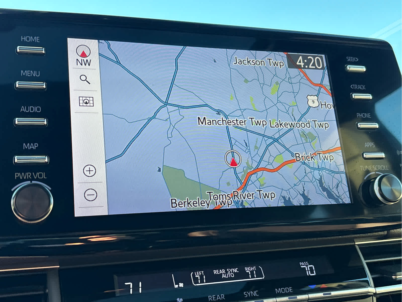 2023 Toyota Sienna Platinum