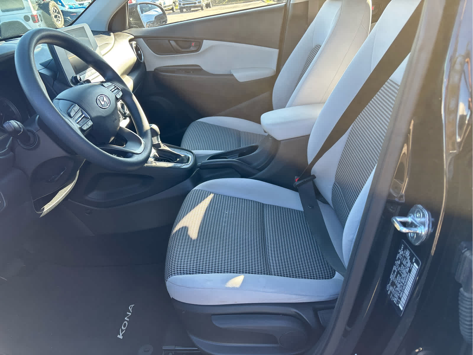2022 Hyundai Kona SE