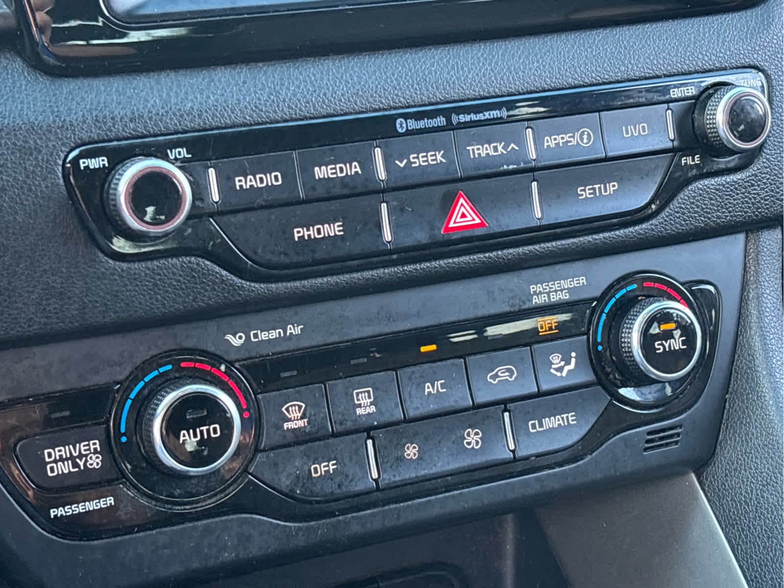 2017 Kia Niro LX