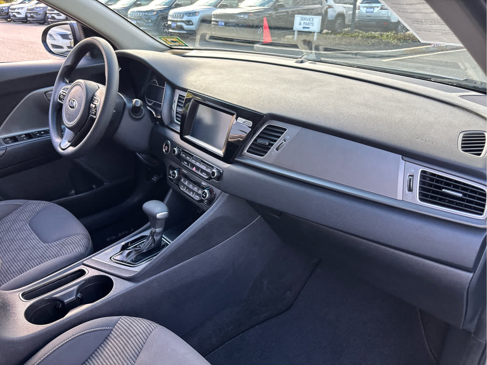 2017 Kia Niro LX