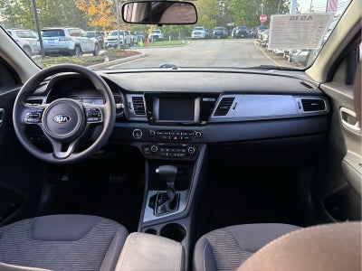 2017 Kia Niro LX
