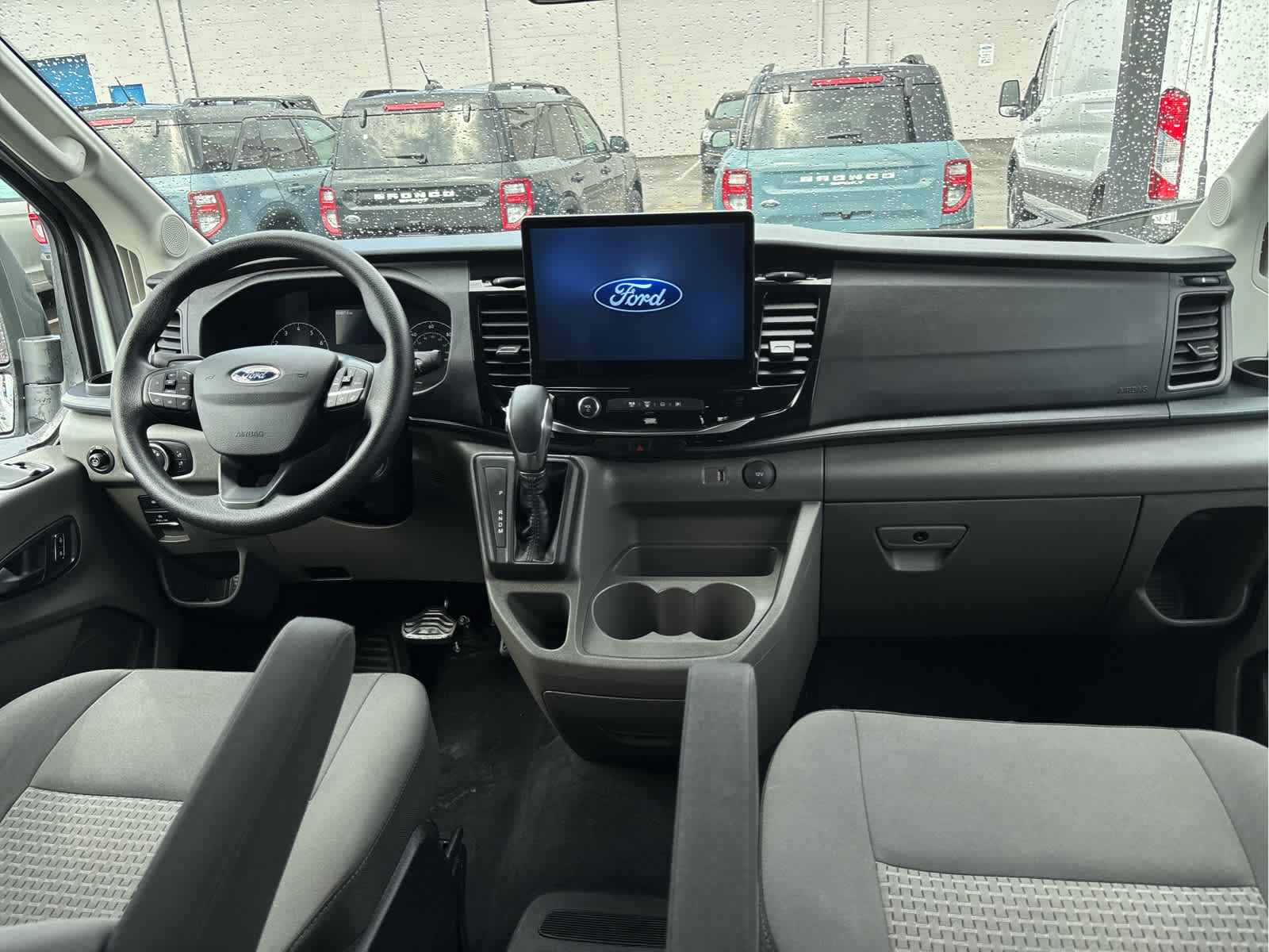 2024 Ford Transit Passenger Wagon XLT