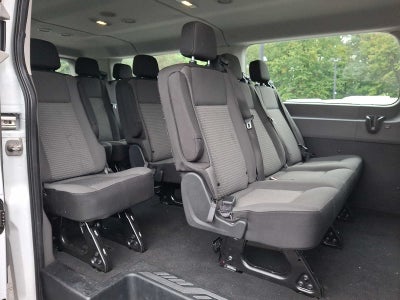2025 Ford Transit Passenger Wagon XLT