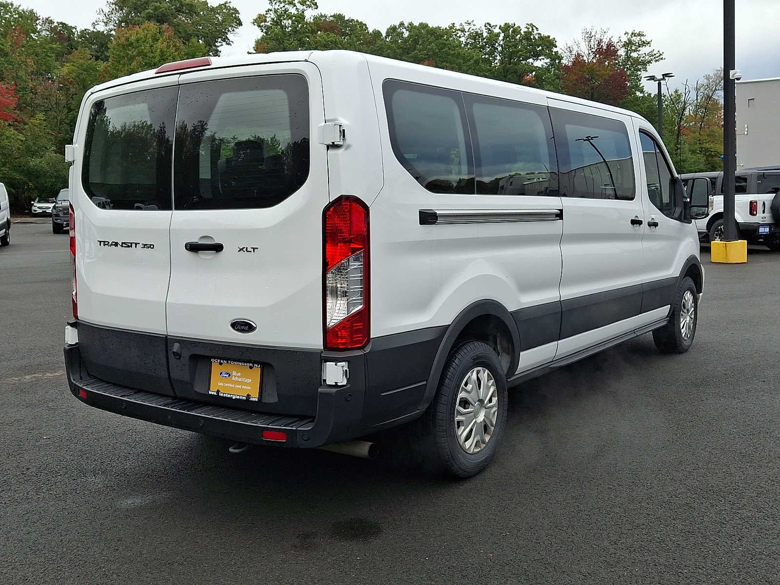 2025 Ford Transit Passenger Wagon XLT