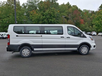 2025 Ford Transit Passenger Wagon XLT