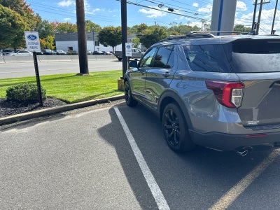 2023 Ford Explorer ST-Line