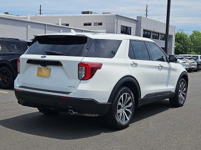 2022 Ford Explorer ST-Line