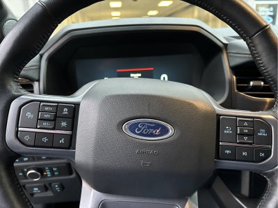 2023 Ford F-150 Lightning LARIAT