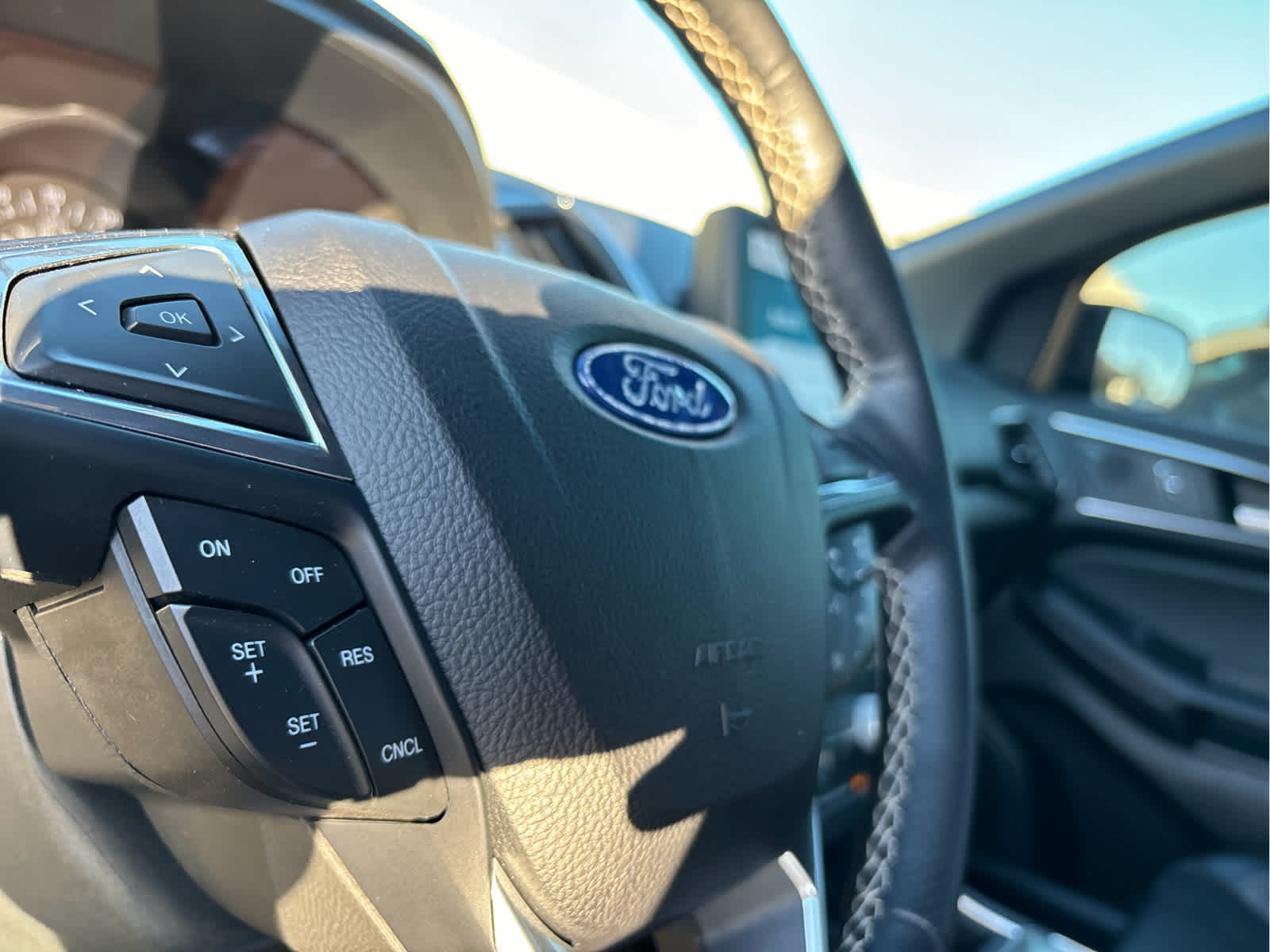 2022 Ford Edge ST