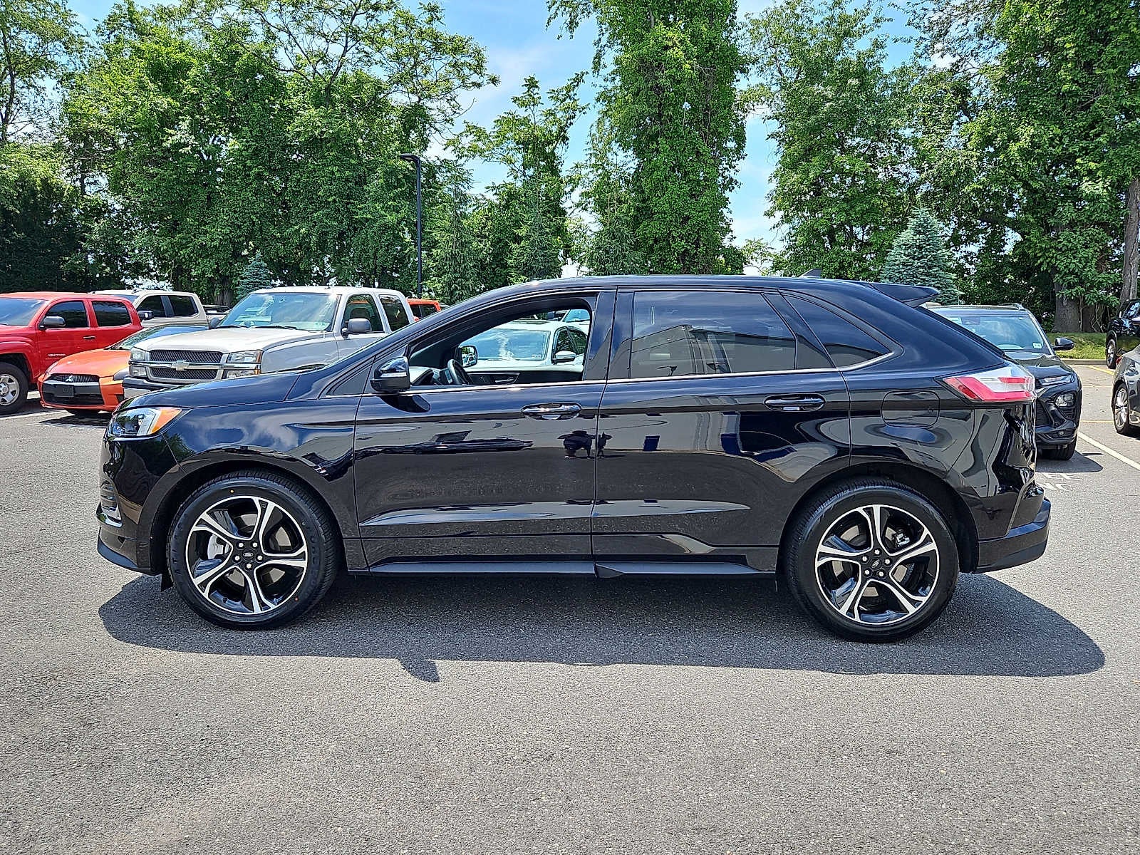 2023 Ford Edge ST
