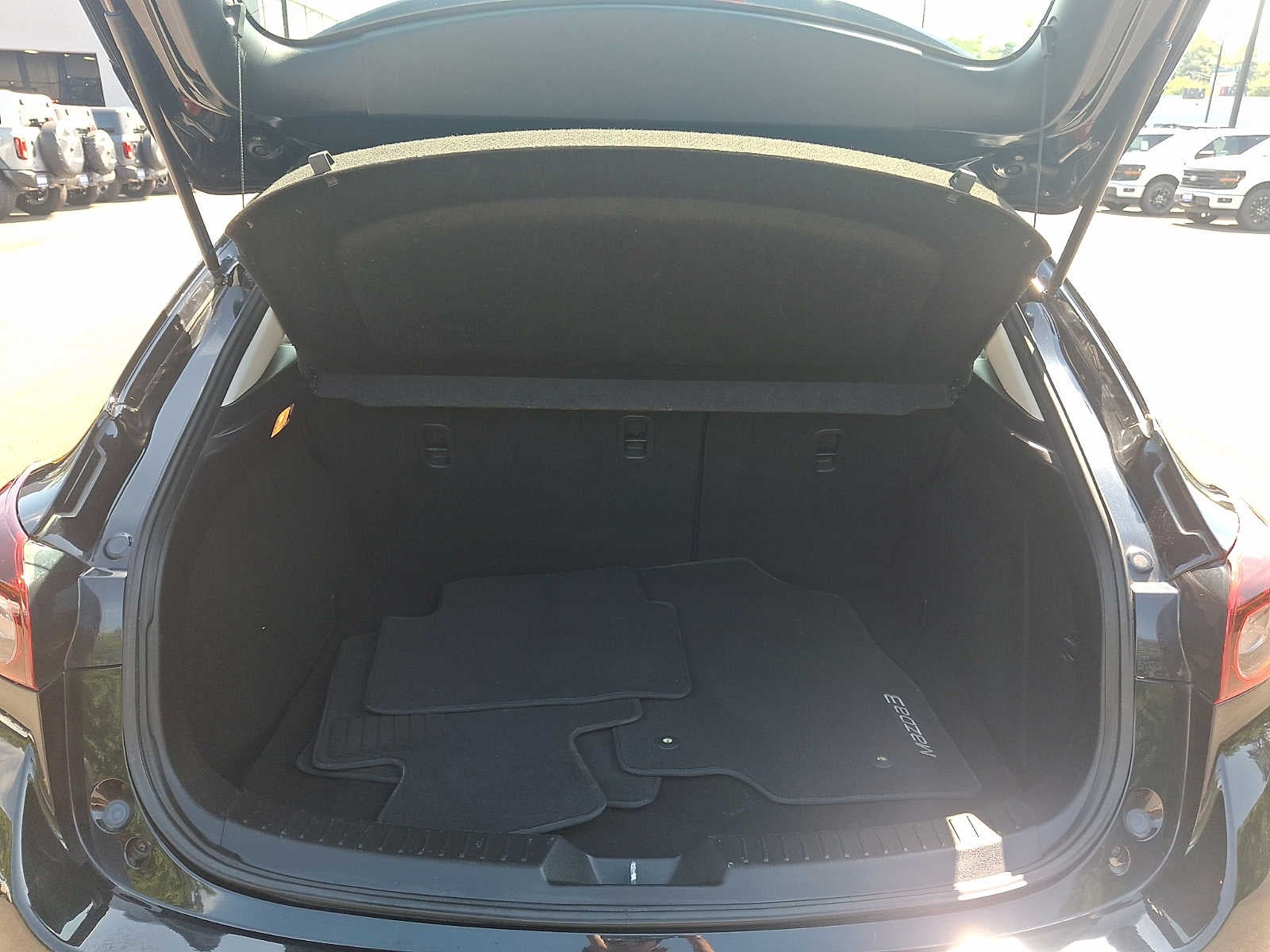 2018 Mazda Mazda3 5-Door Touring