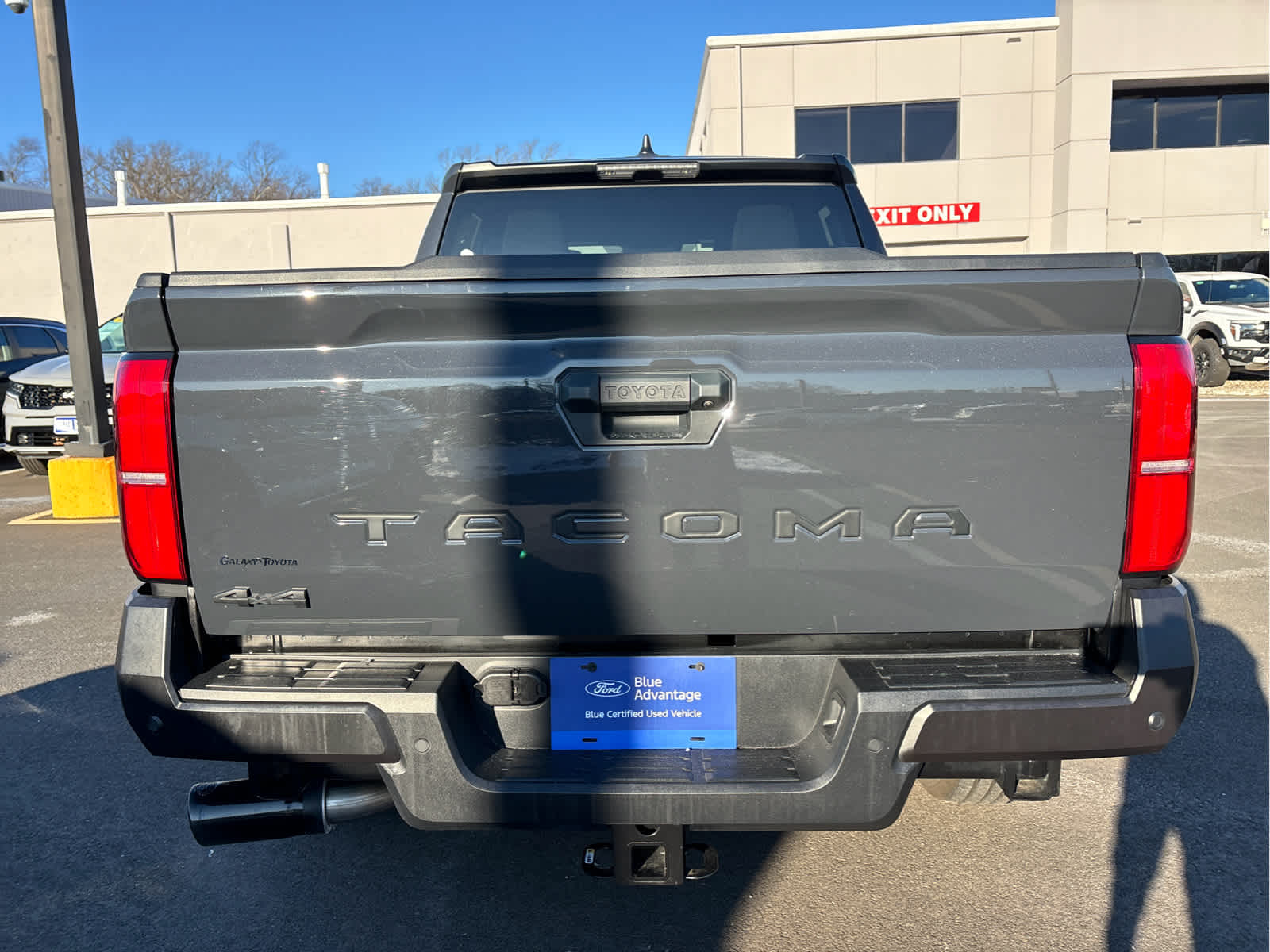 2025 Toyota Tacoma SR