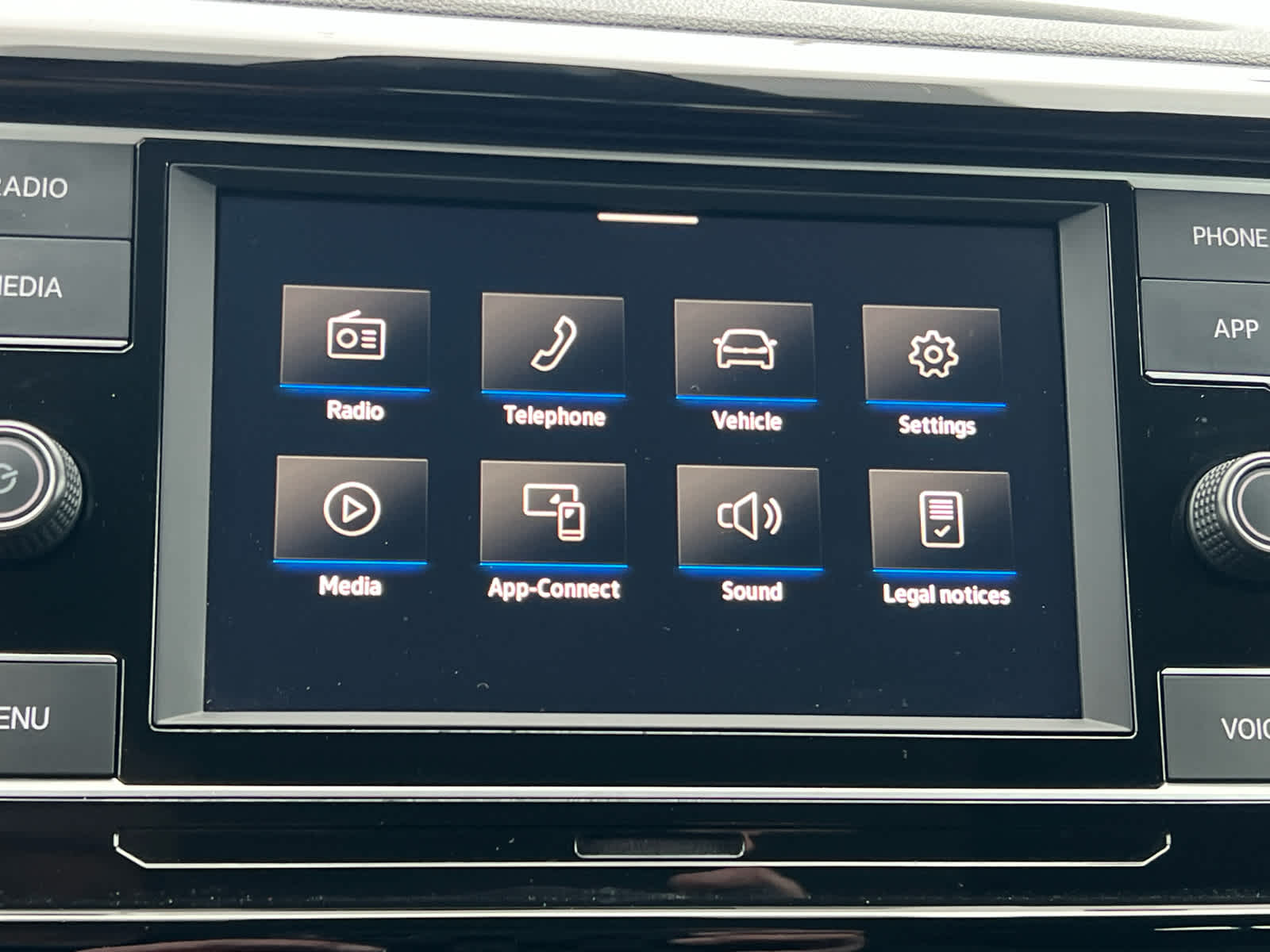 2022 Volkswagen Taos S