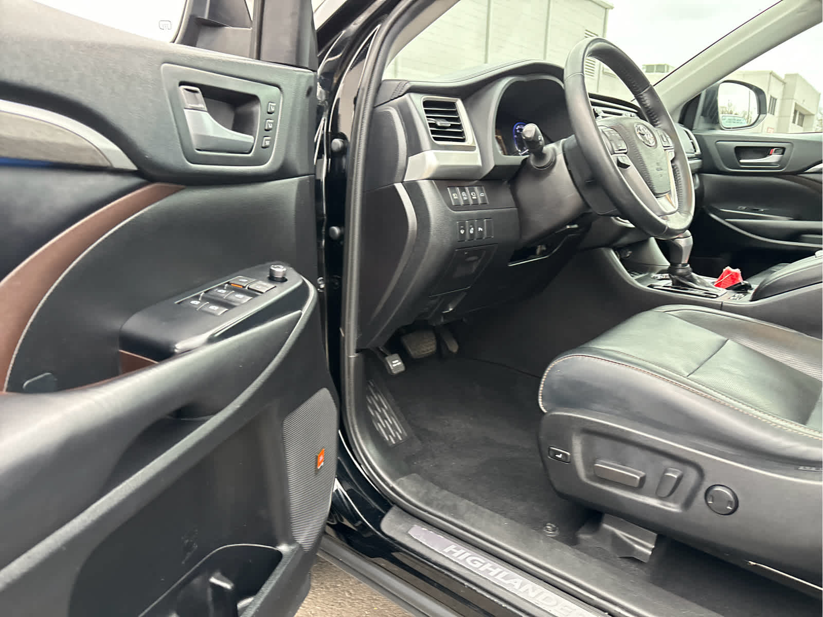 2019 Toyota Highlander Limited Platinum