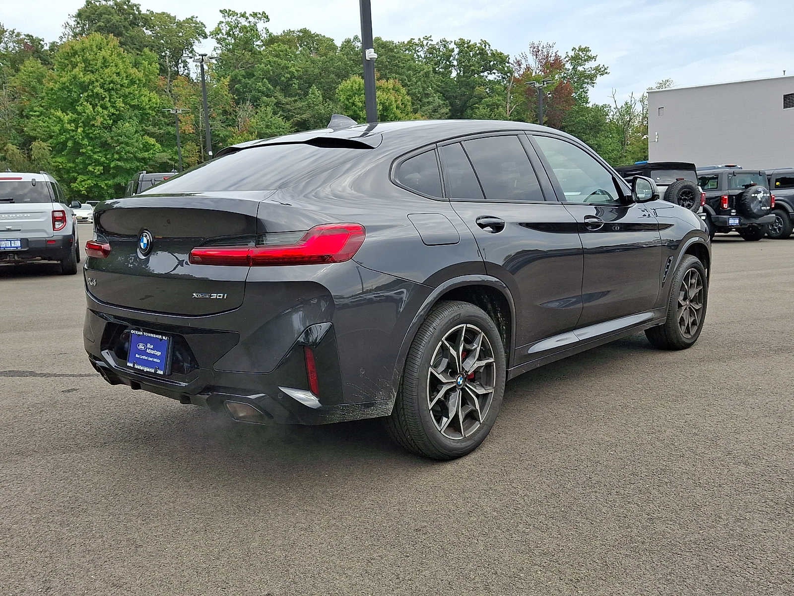 2024 BMW X4 xDrive30i xDrive30i
