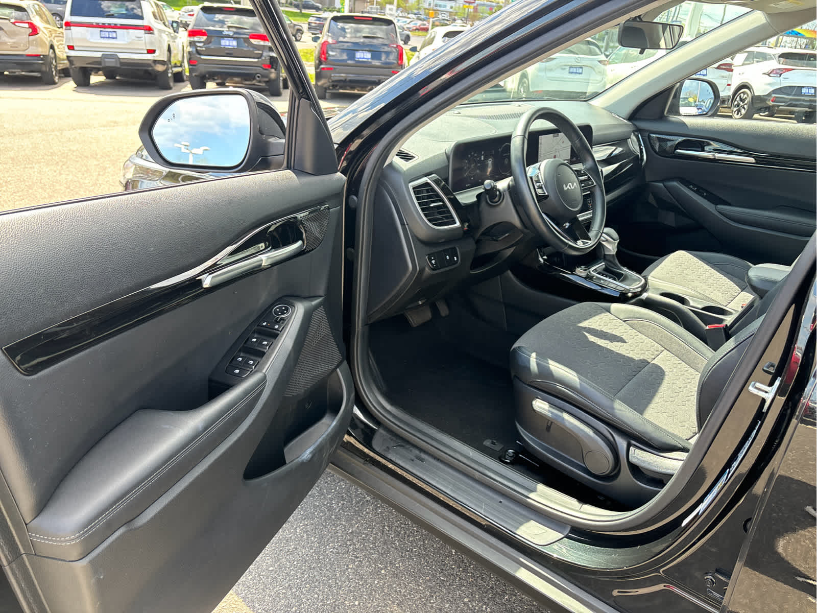2024 Kia Seltos S