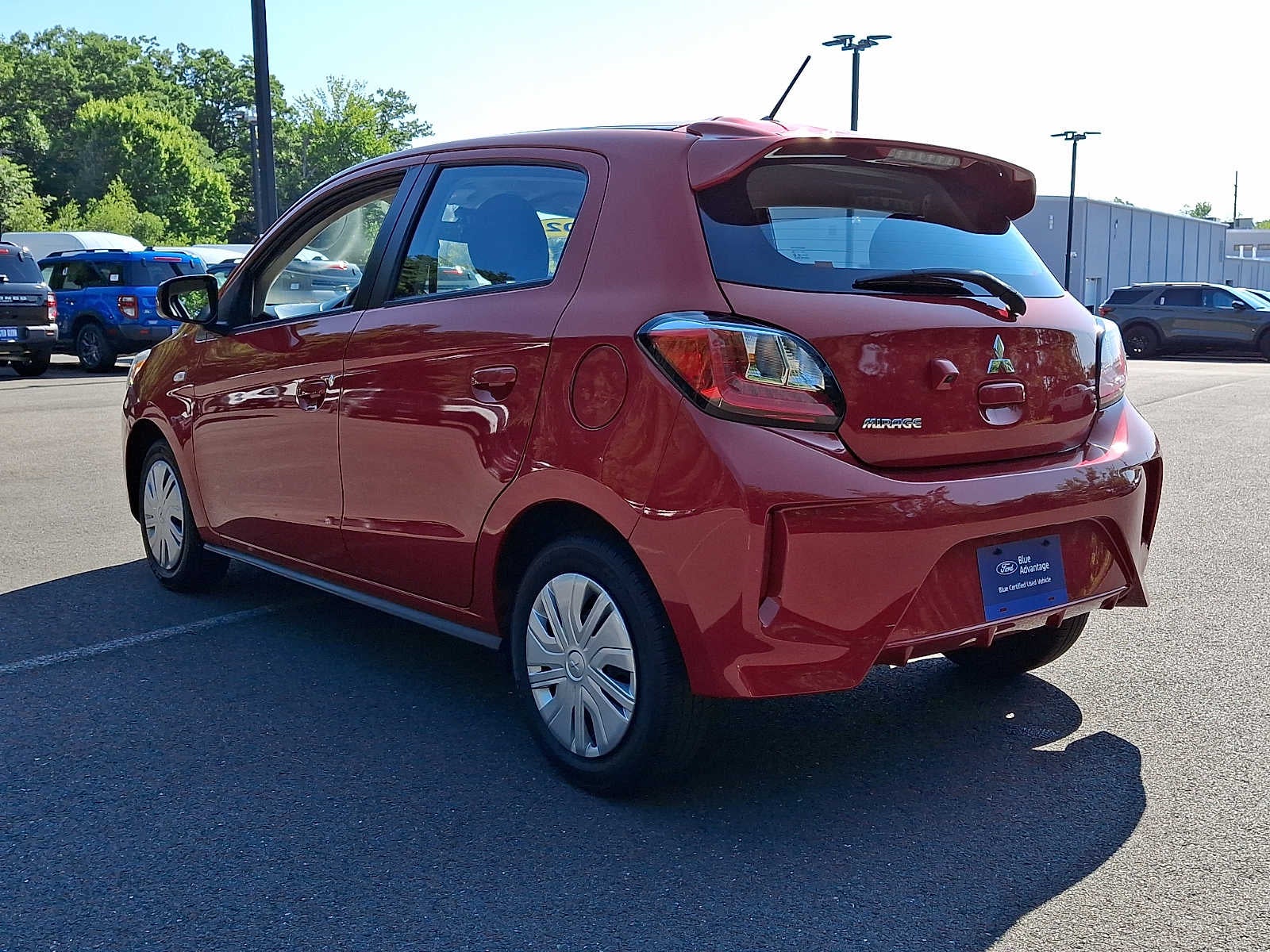 2022 Mitsubishi Mirage ES