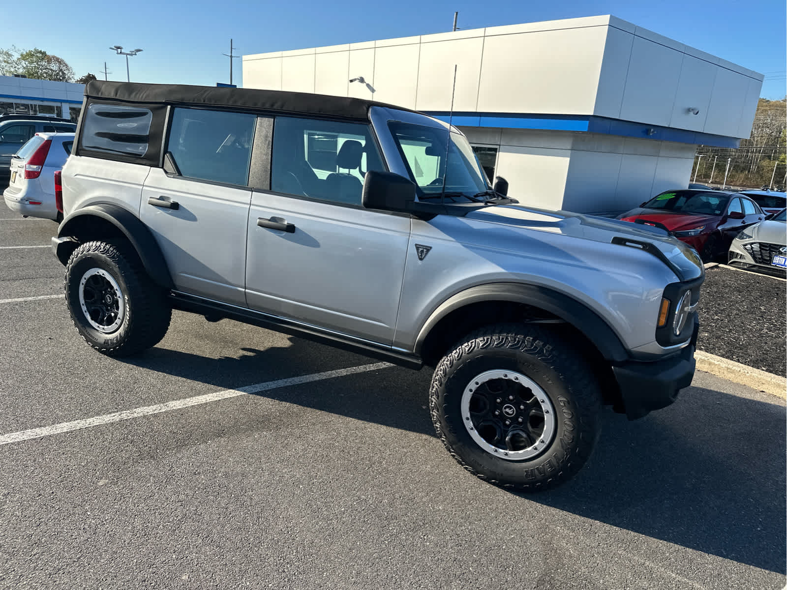 2023 Ford Bronco Base