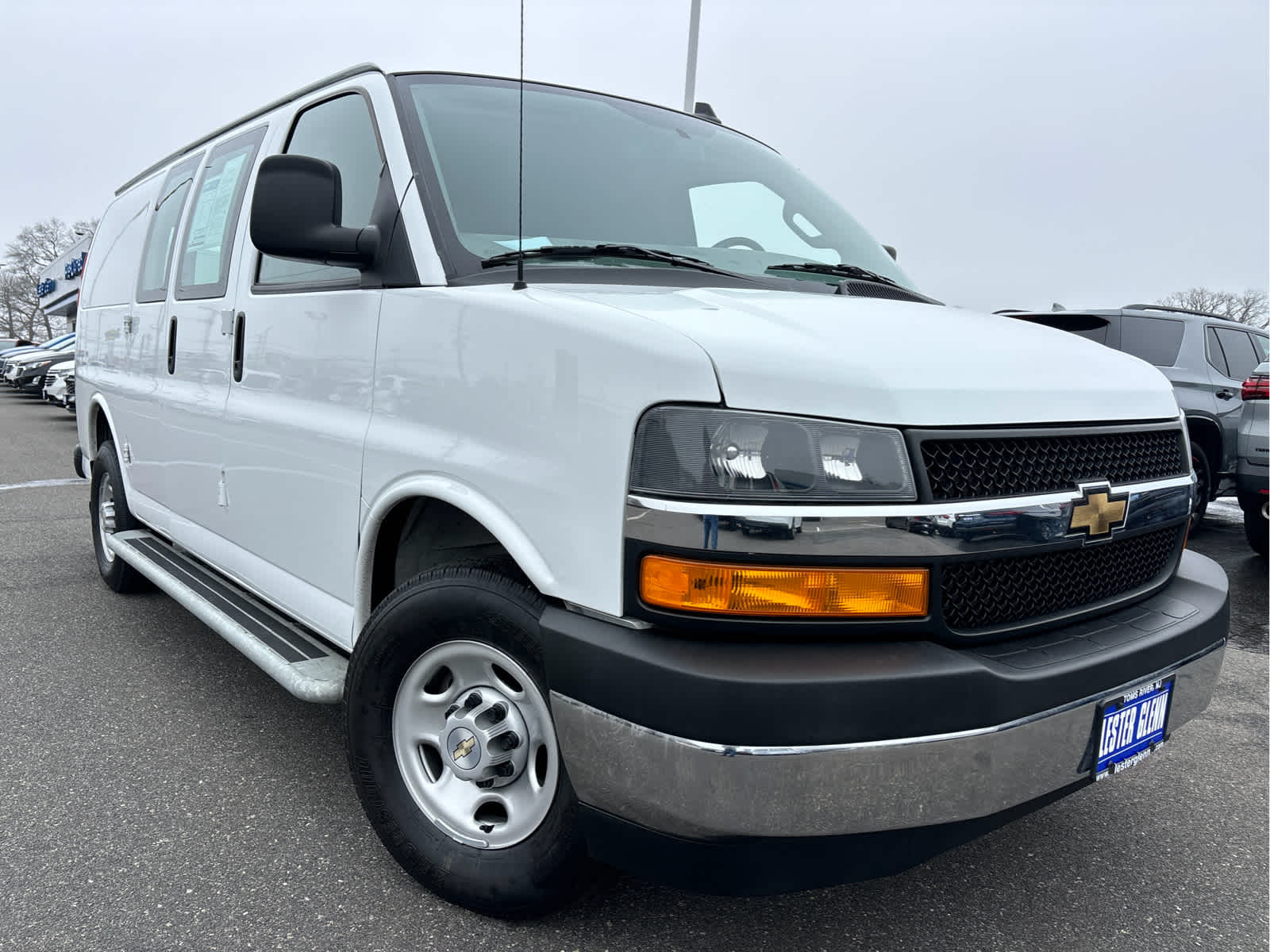 2024 Chevrolet Express RWD 2500 135"