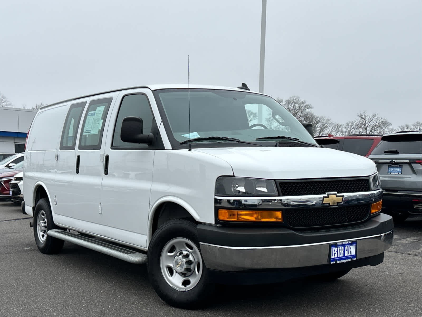 2024 Chevrolet Express RWD 2500 135"