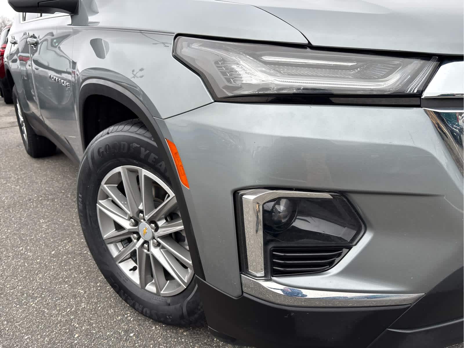 2023 Chevrolet Traverse LT Cloth