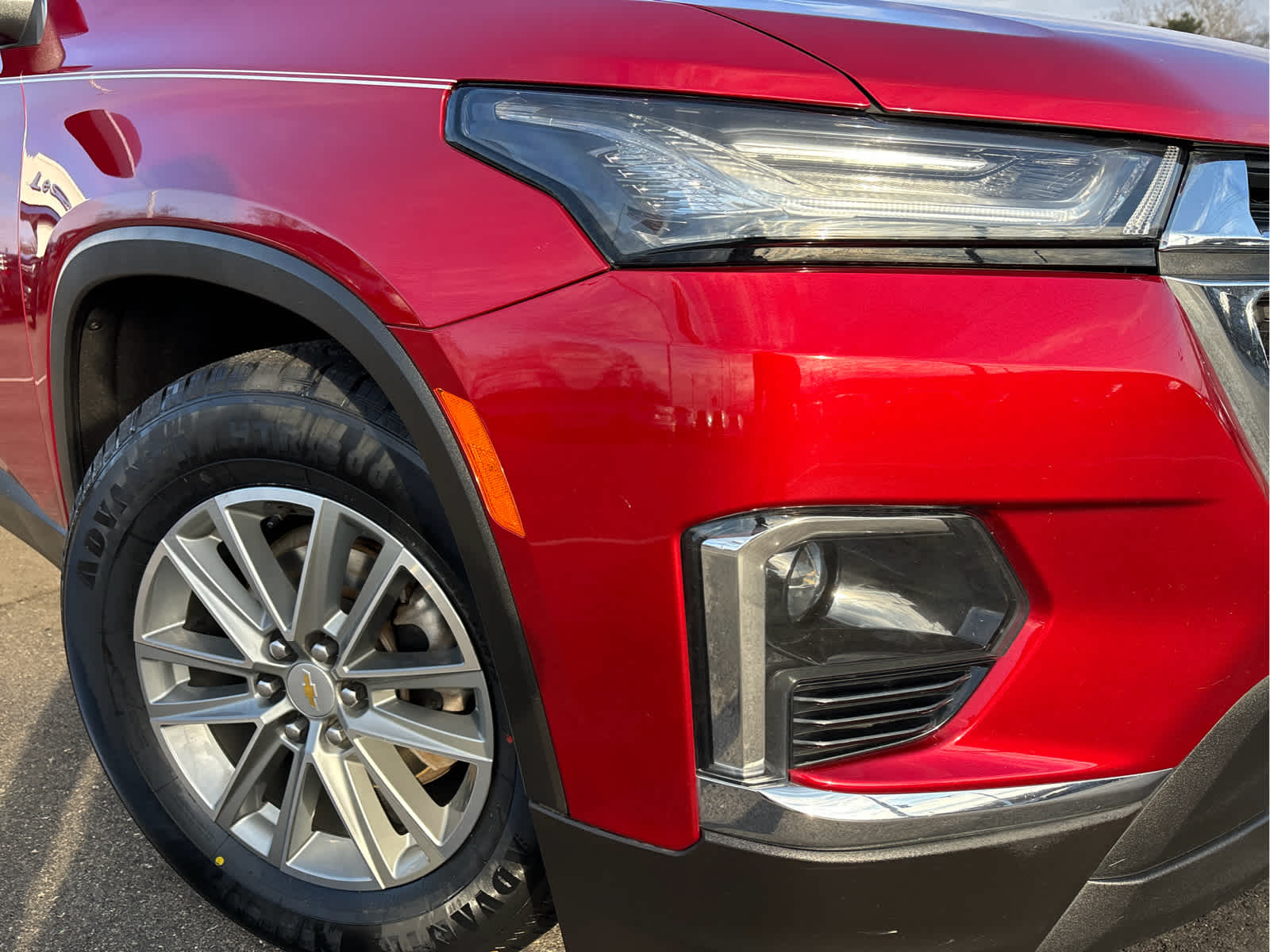 2023 Chevrolet Traverse LT Leather