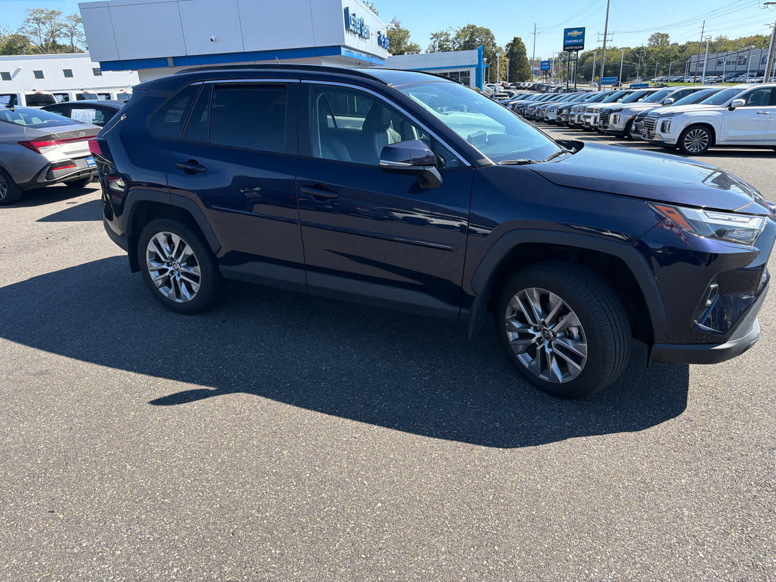 2023 Toyota RAV4 XLE Premium