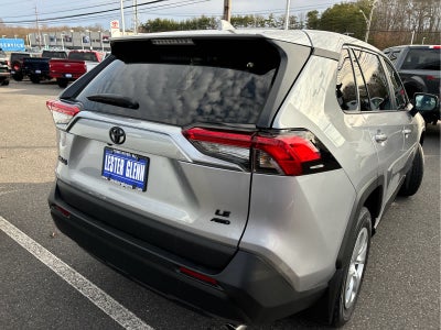 2023 Toyota RAV4 LE