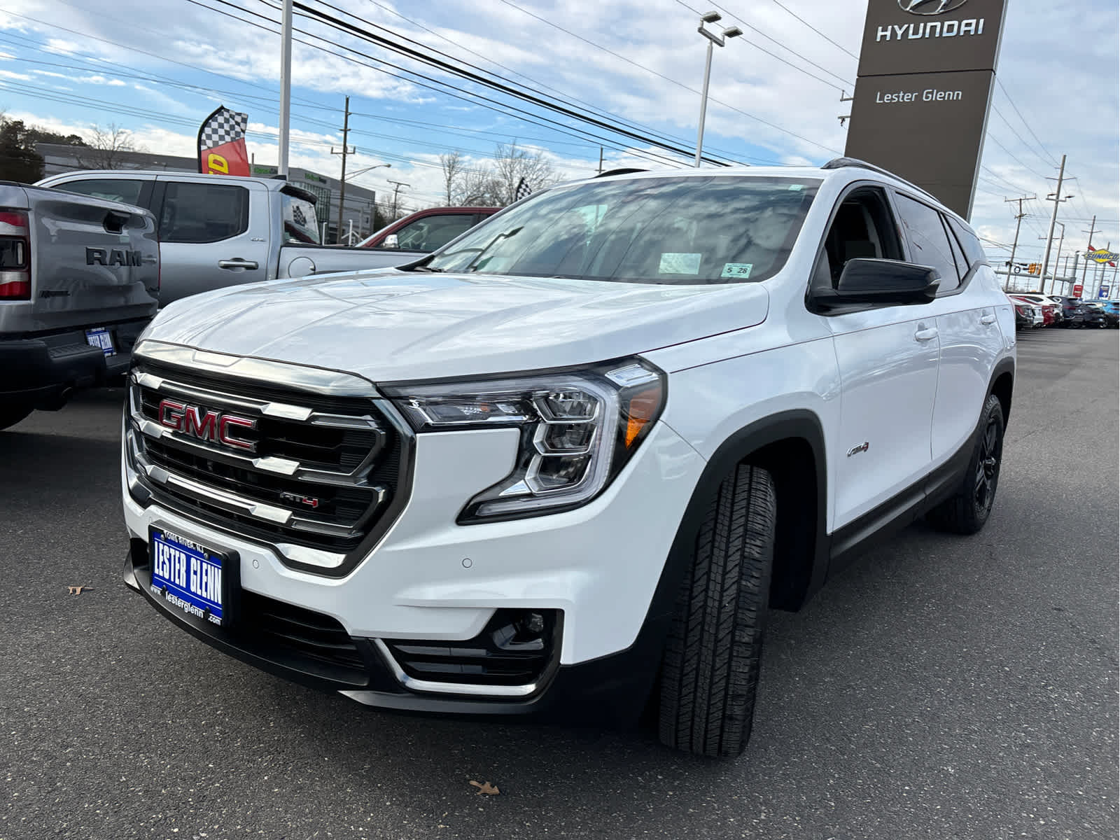 2023 GMC Terrain AT4