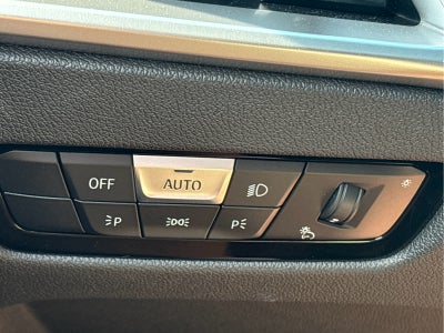 2025 BMW 330i xDrive 330i xDrive
