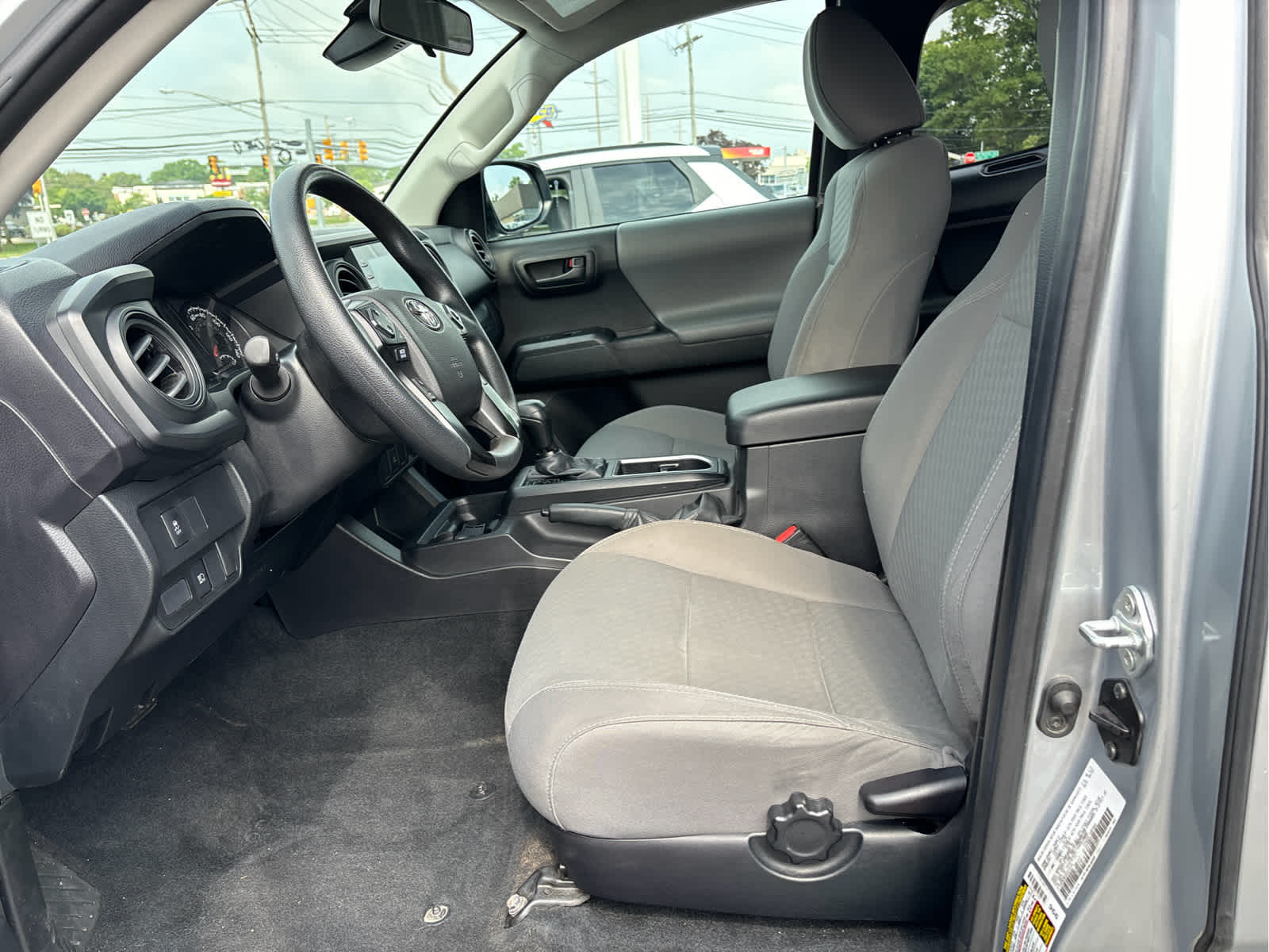 2022 Toyota Tacoma SR