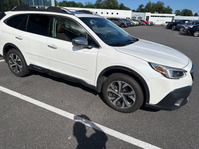 2022 Subaru Outback Touring