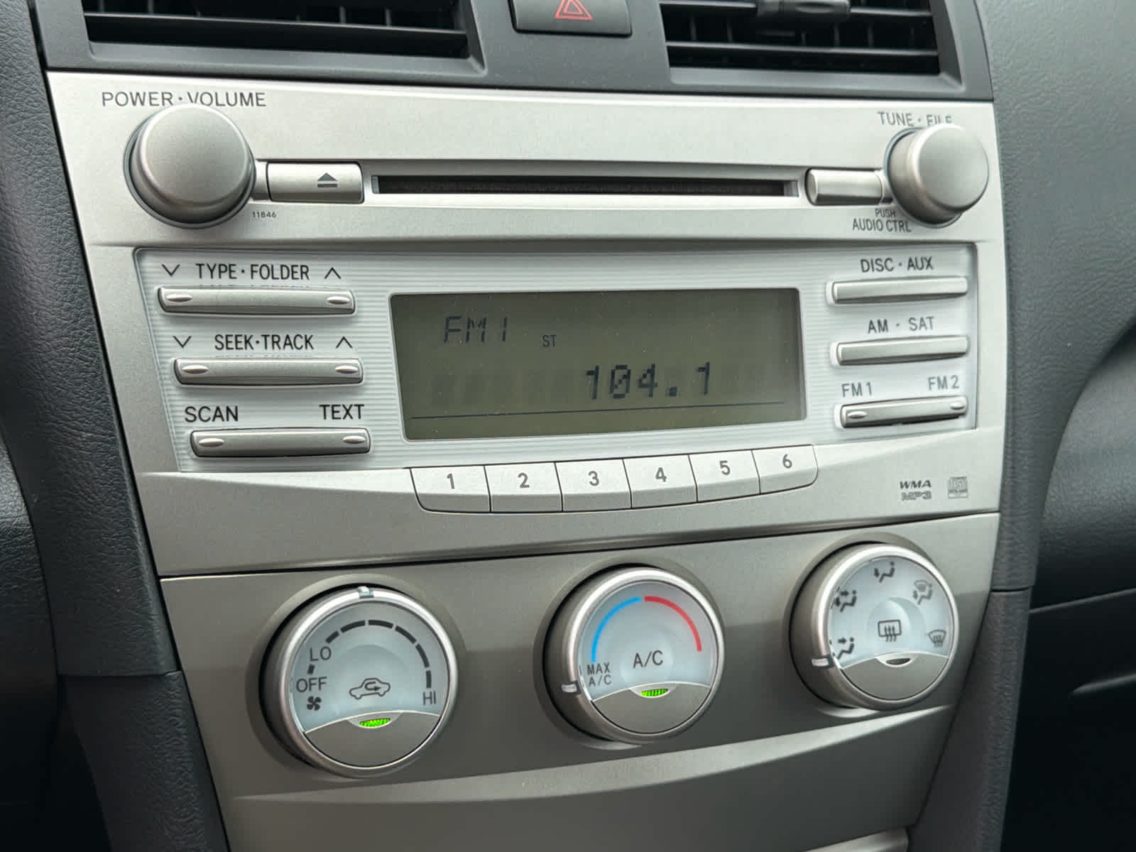 2011 Toyota Camry SE