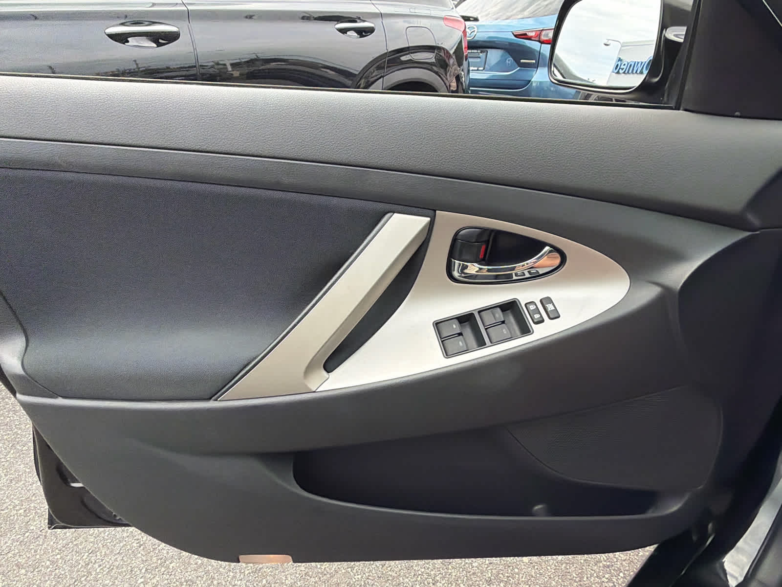 2011 Toyota Camry SE