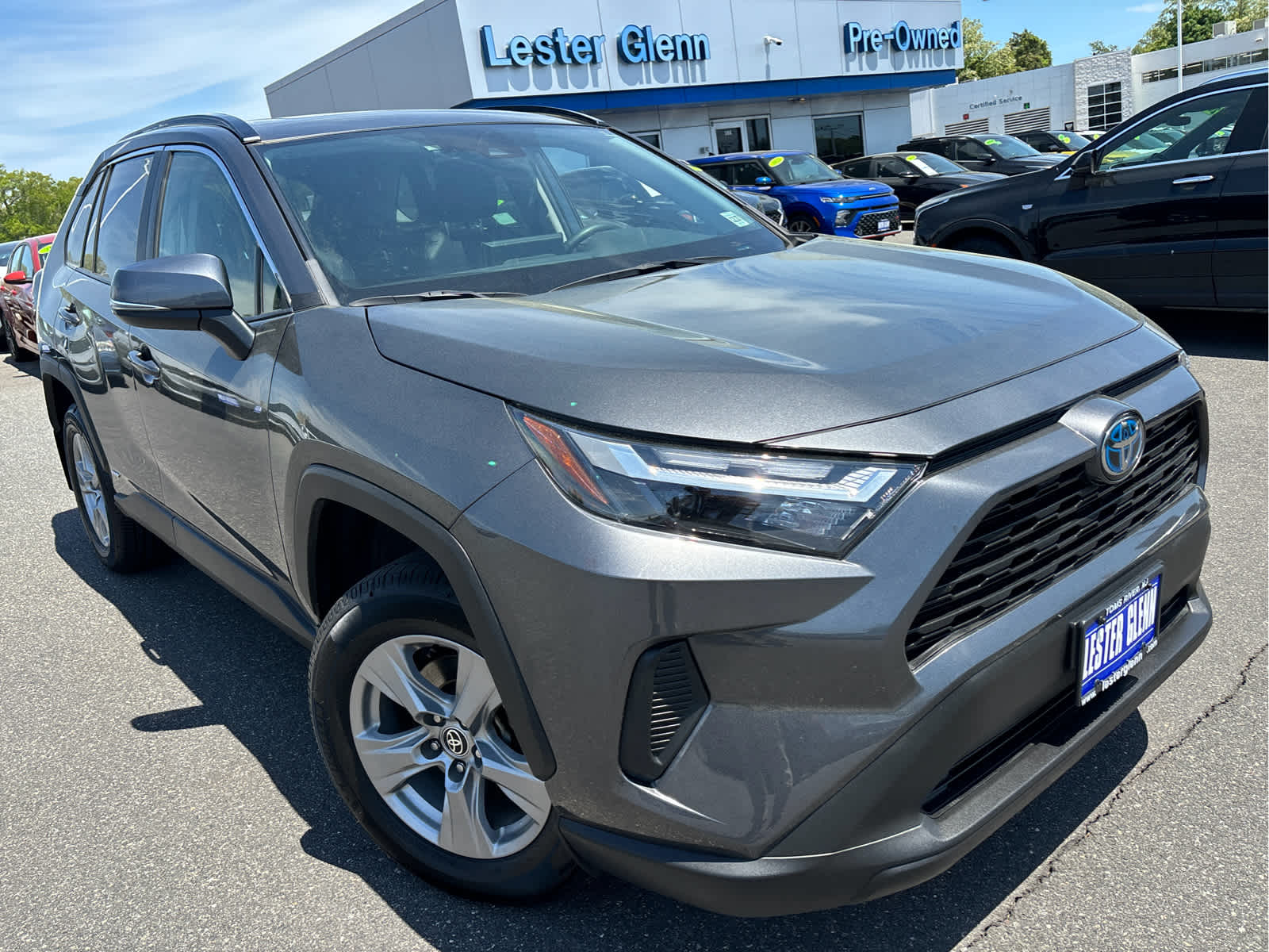 2023 Toyota RAV4 Hybrid XLE