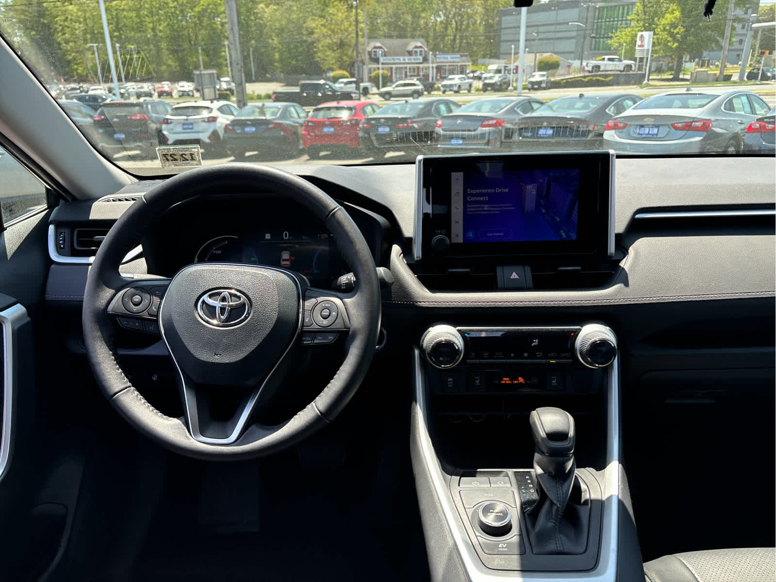 2023 Toyota RAV4 Hybrid XLE