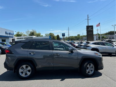 2023 Toyota RAV4 Hybrid XLE