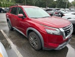 2023 Nissan Pathfinder SV