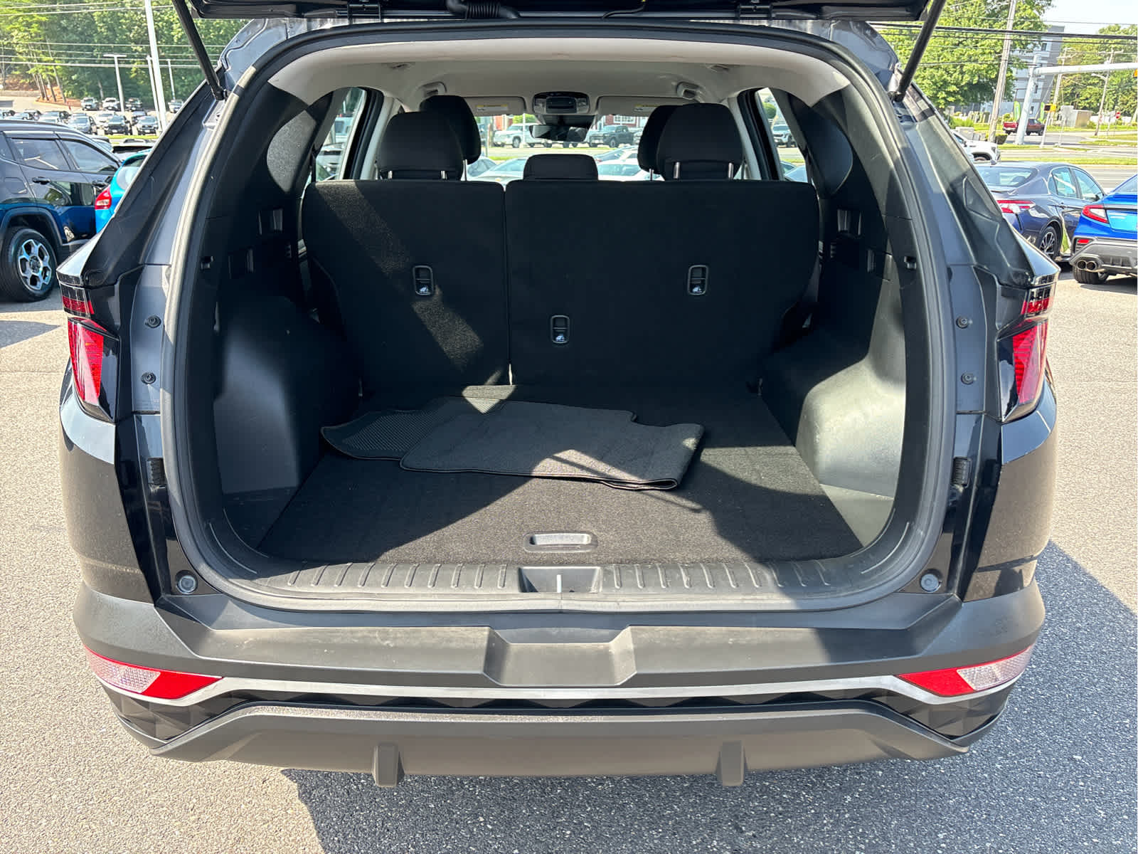 2023 Hyundai Tucson SE