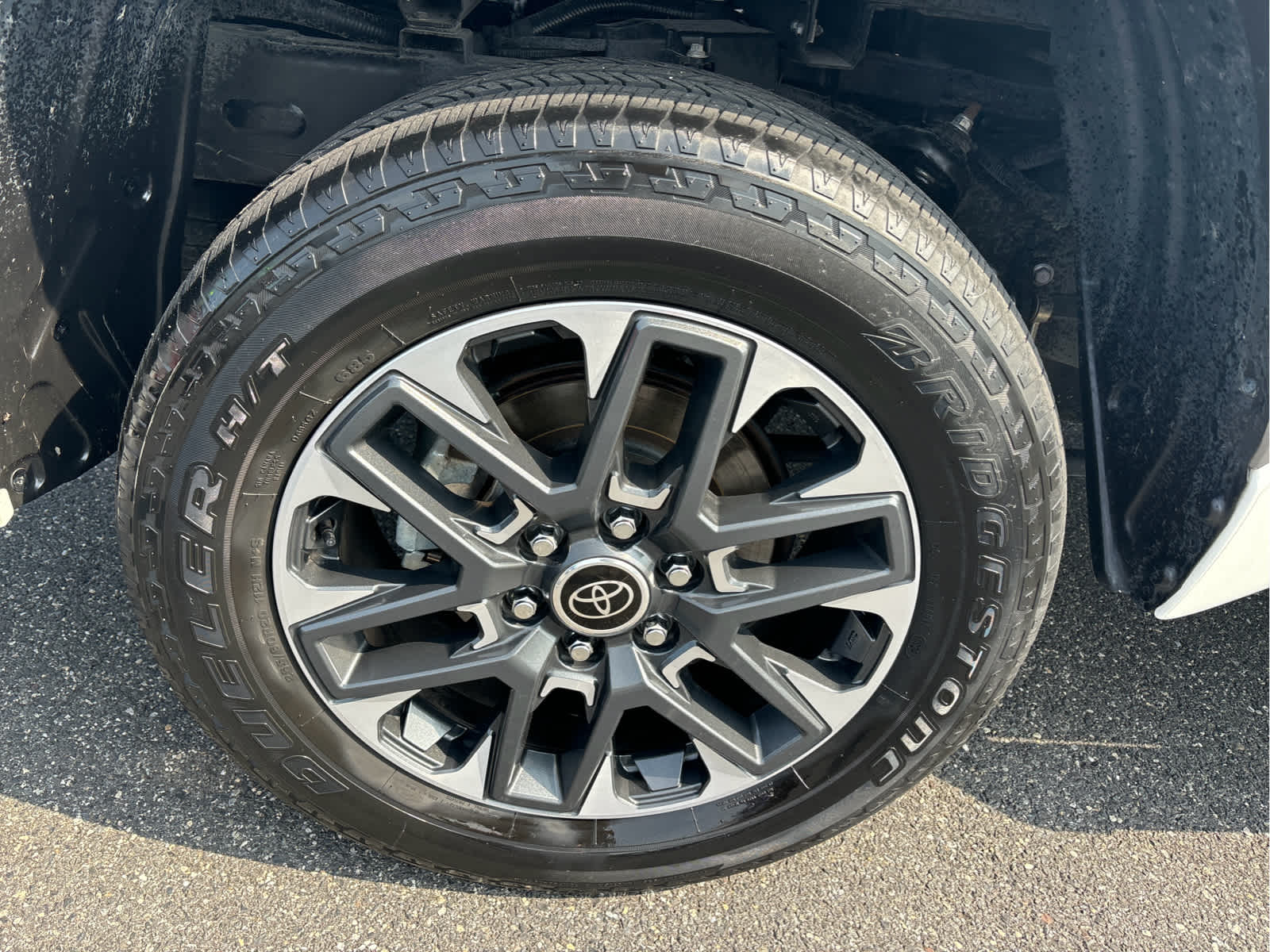 2024 Toyota Tundra Limited Hybrid