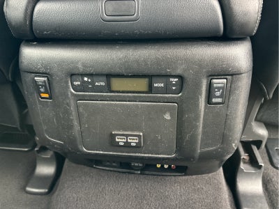 2017 Nissan Armada Platinum