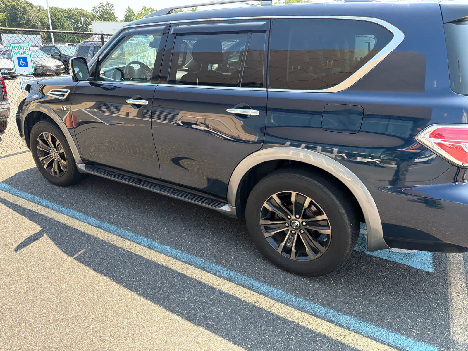 2017 Nissan Armada Platinum