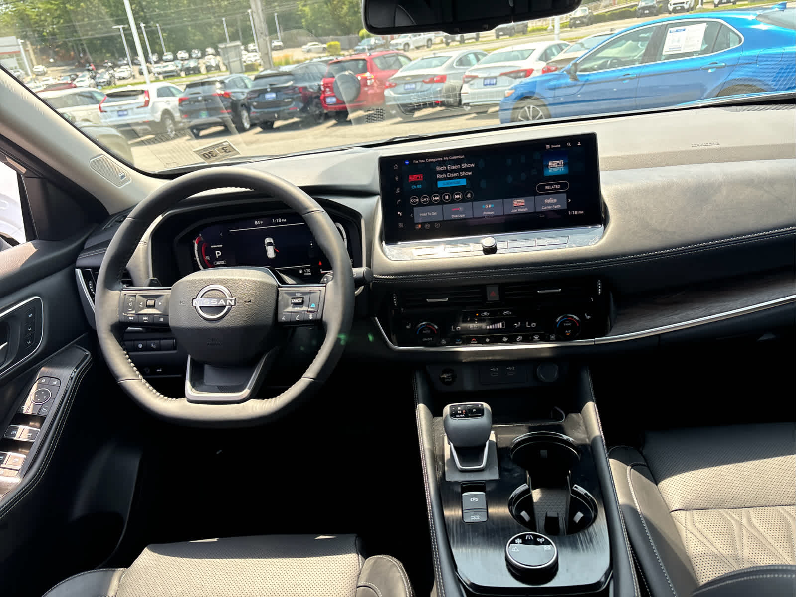 2025 Nissan Rogue Platinum