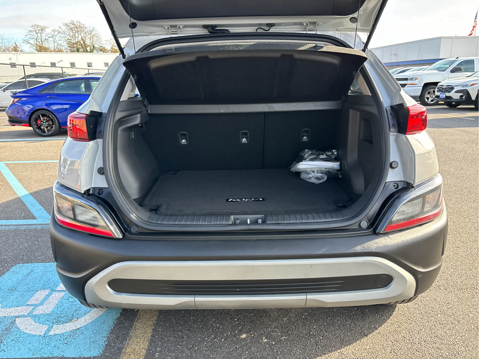 2023 Hyundai Kona SE