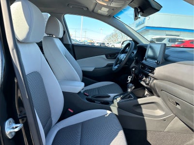 2022 Hyundai Kona SE