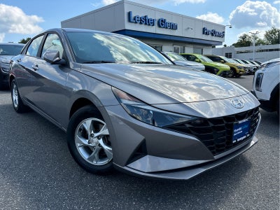 2023 Hyundai Elantra SE