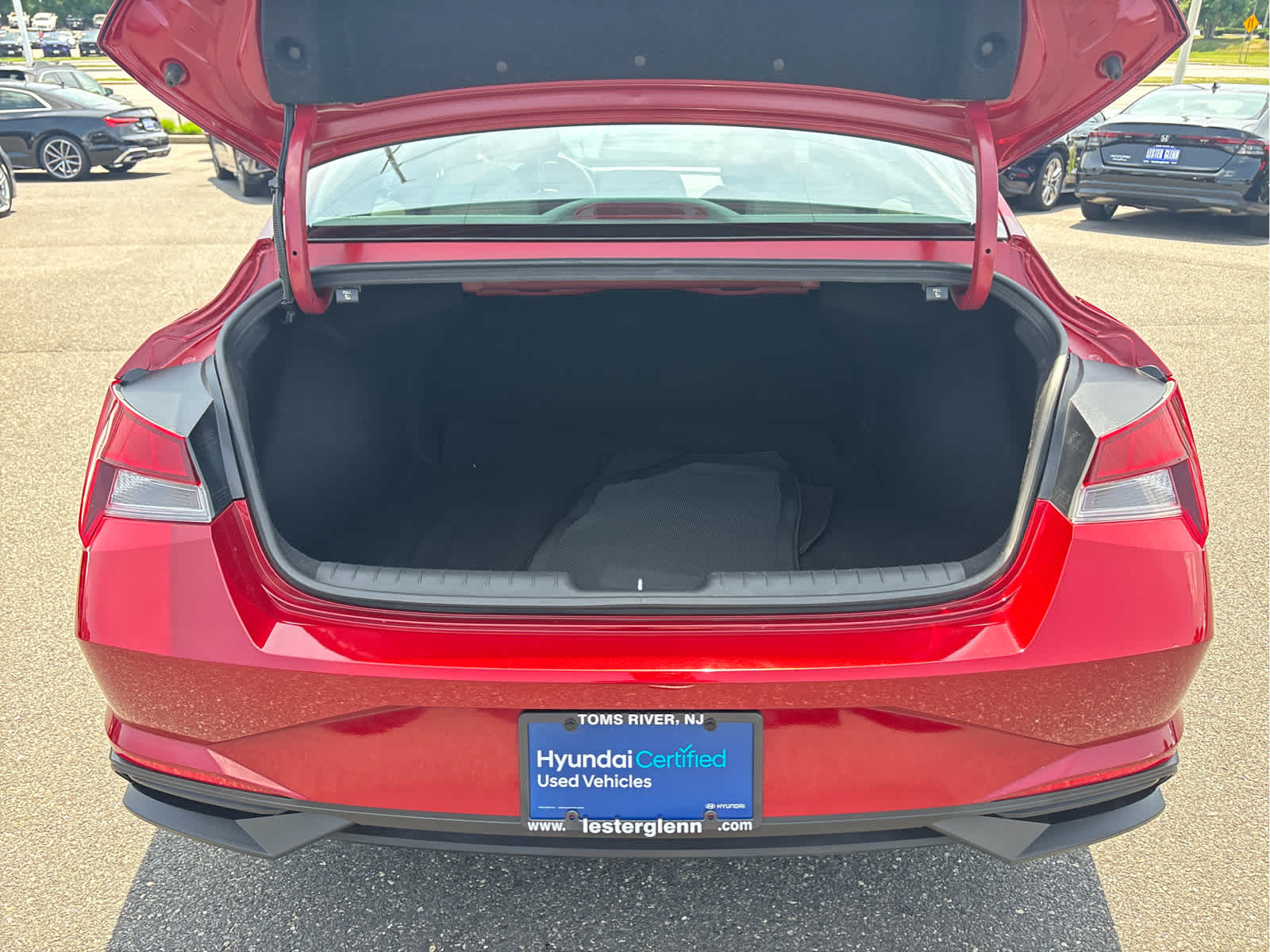 2023 Hyundai Elantra SE