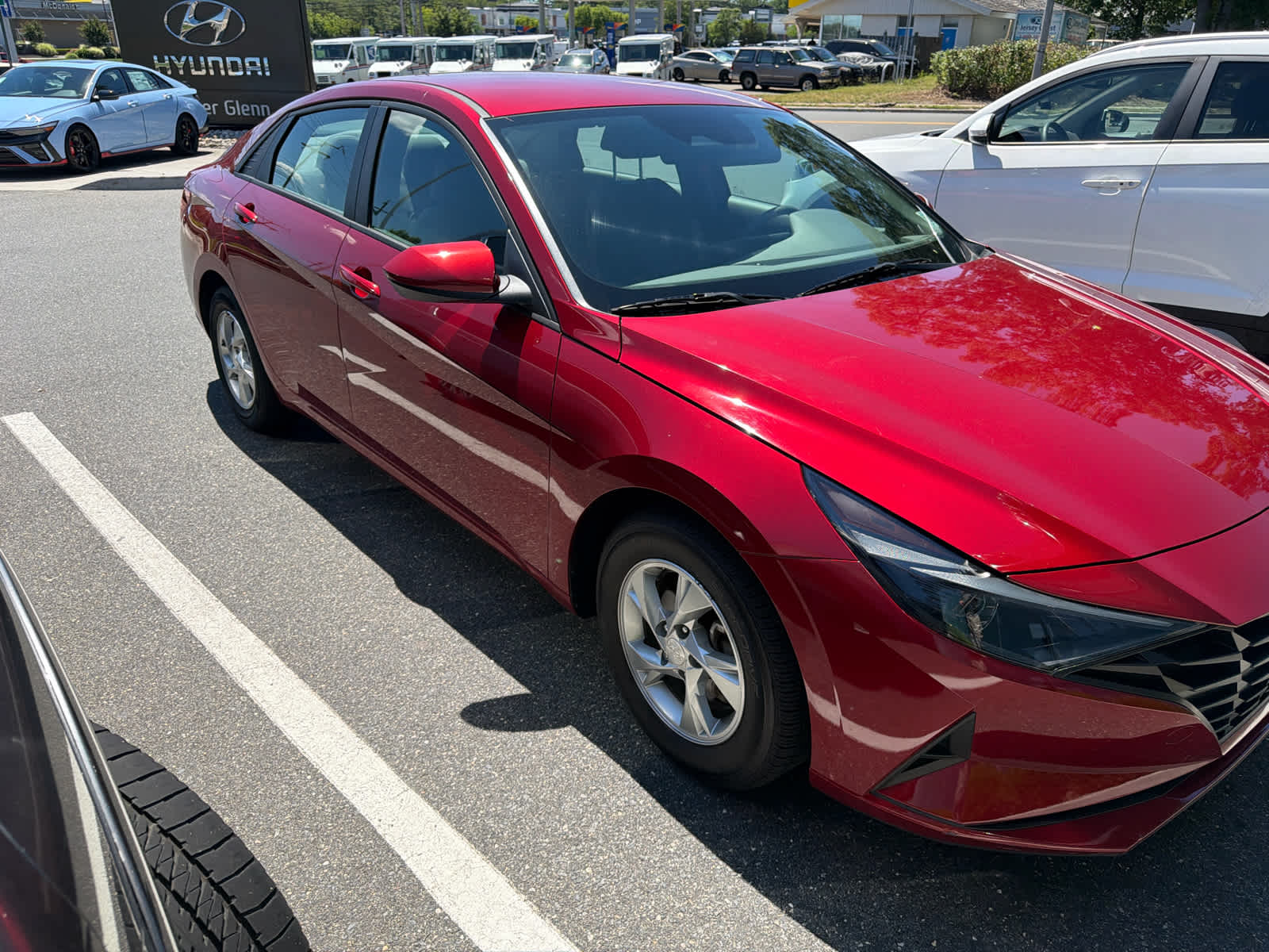 2023 Hyundai Elantra SE